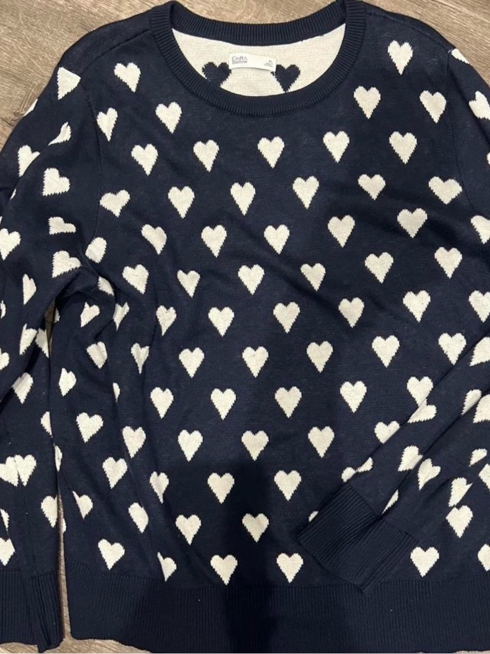 croft & barrow Navy Crewneck Sweater with Cream Heart Pattern